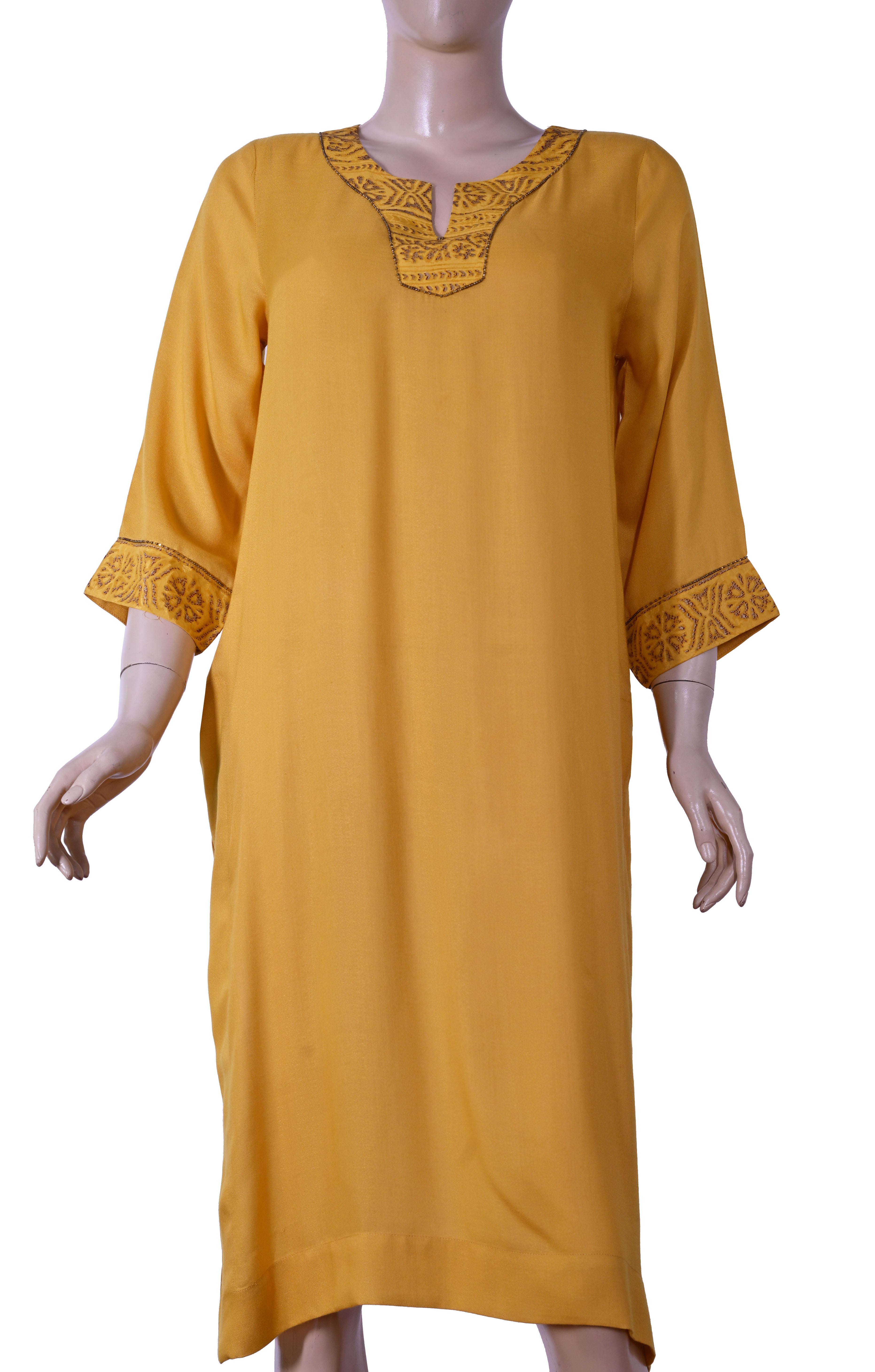 NAZUK KURTA