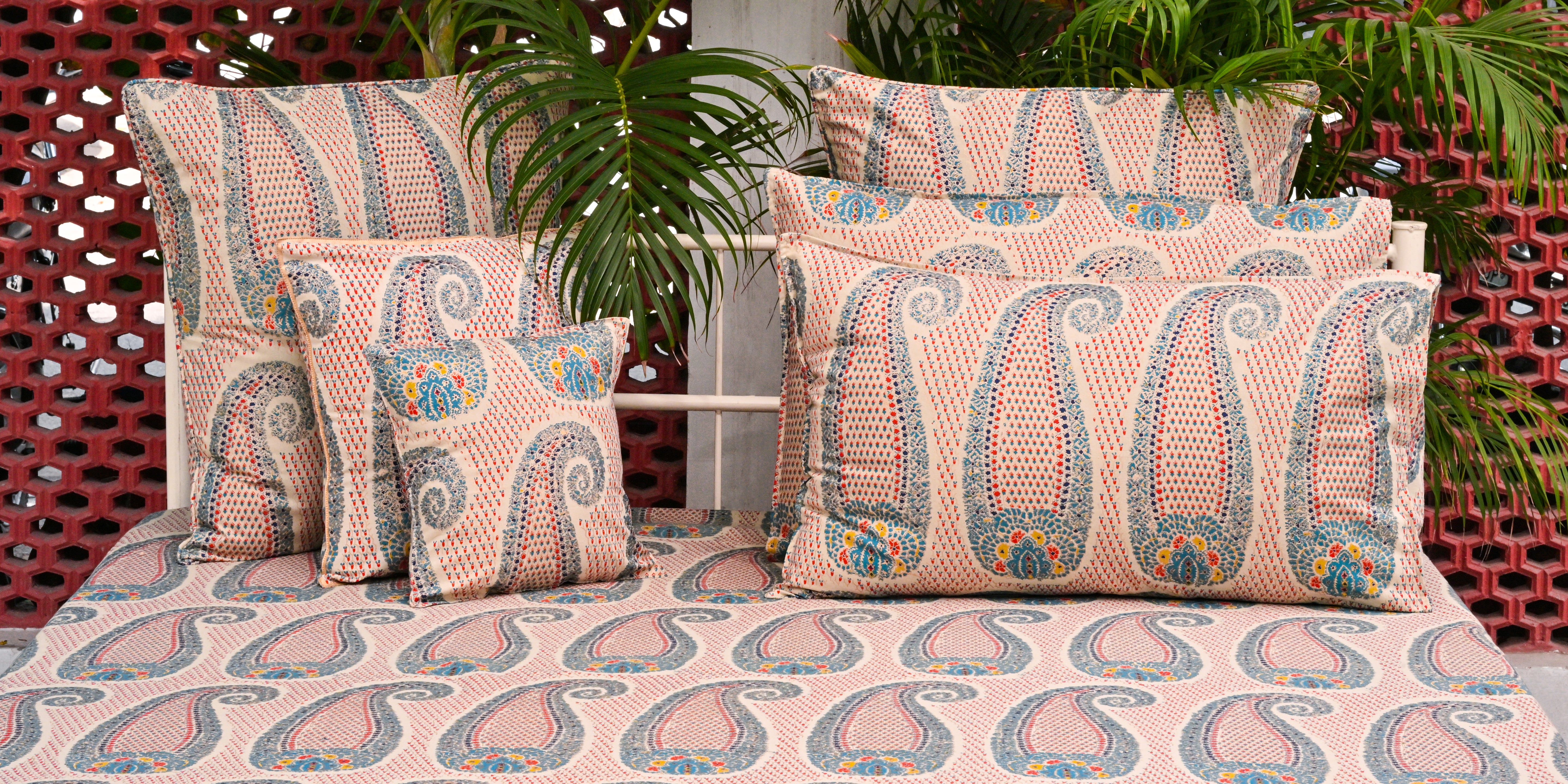 Bed Cover - Hasiya Paradise Blue