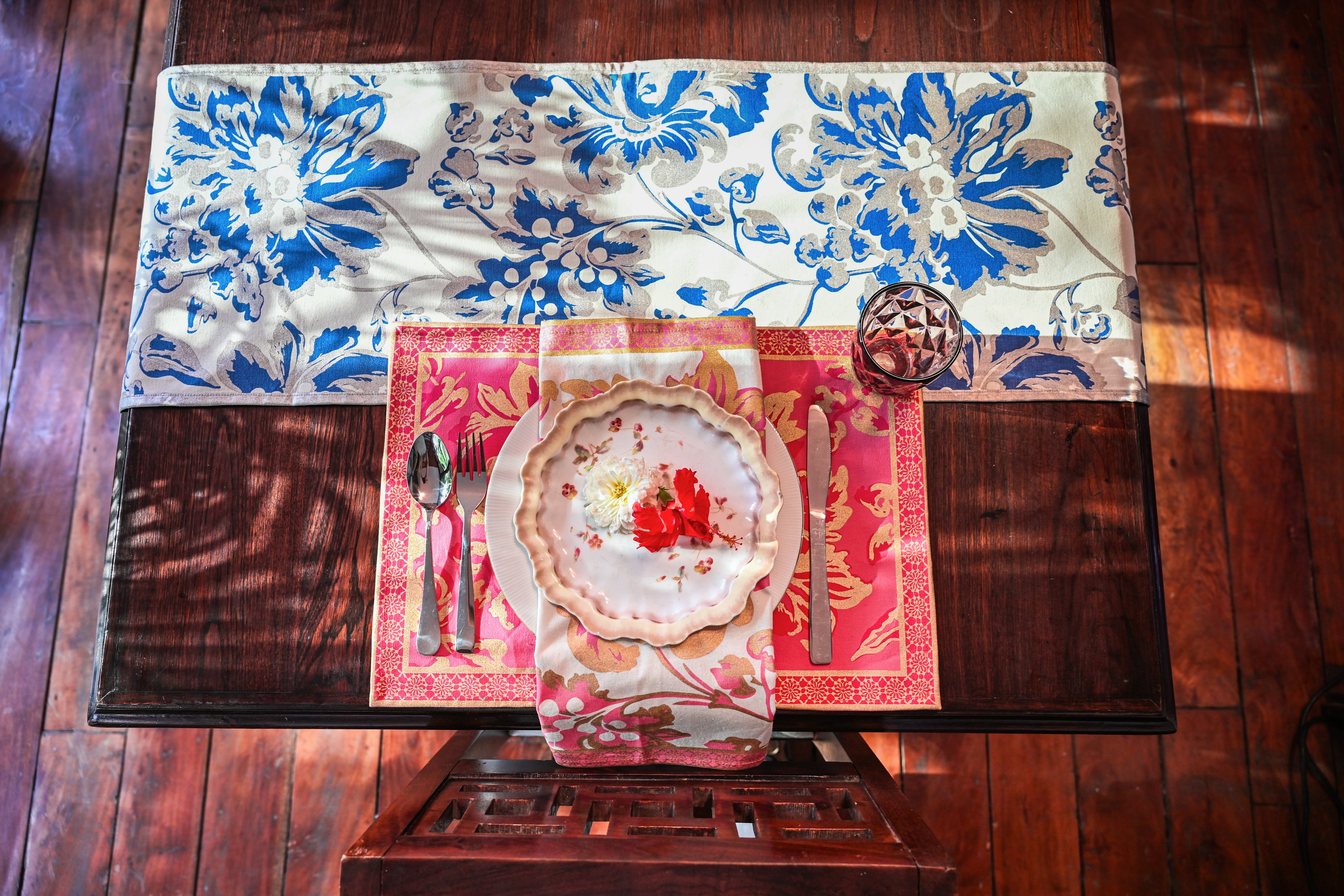 Table Cloth - Nausheen Desert Rose