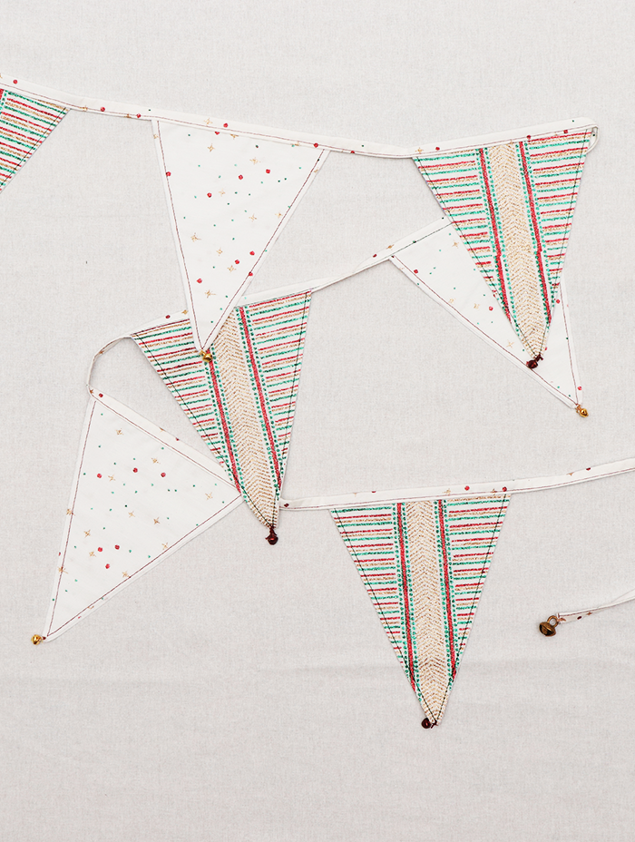 Bunting- Star Chamkili