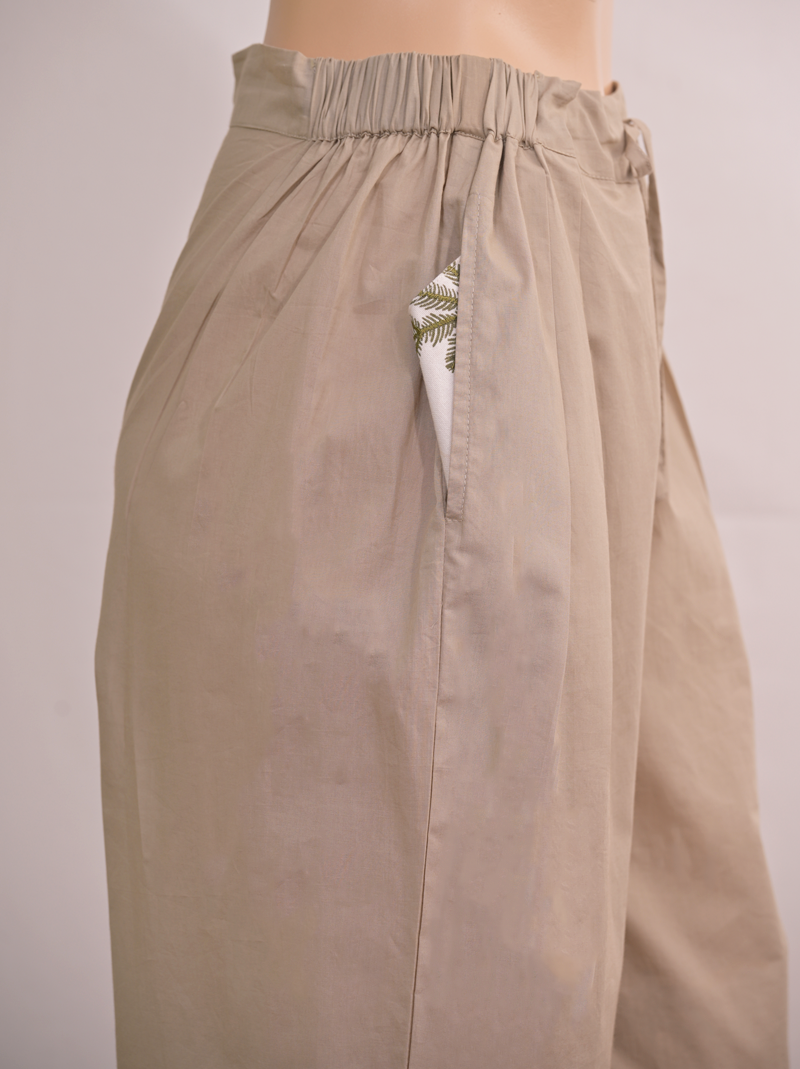 Tulip Pant Solid Beige