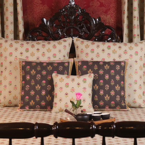 Bed Cover - Isra Booti Bilal