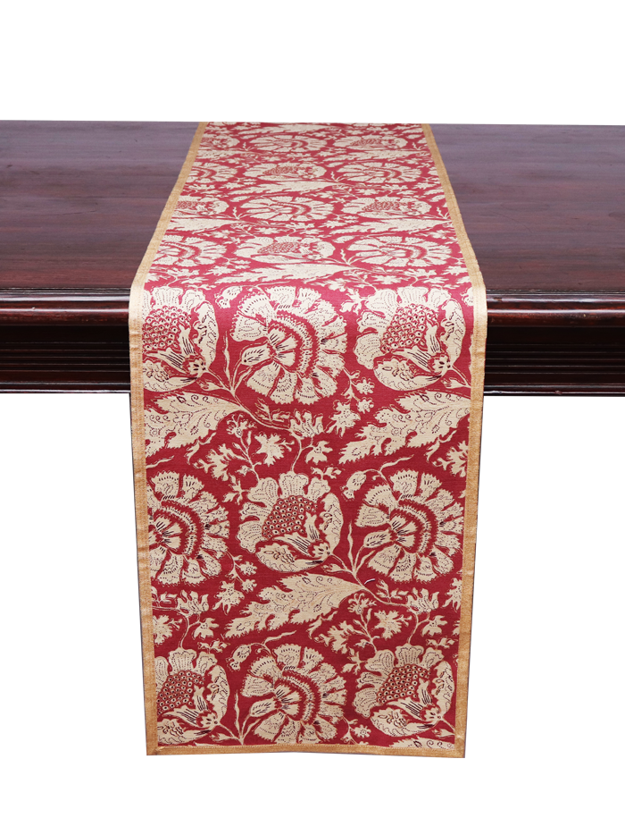 Runner - Kombu Kusum