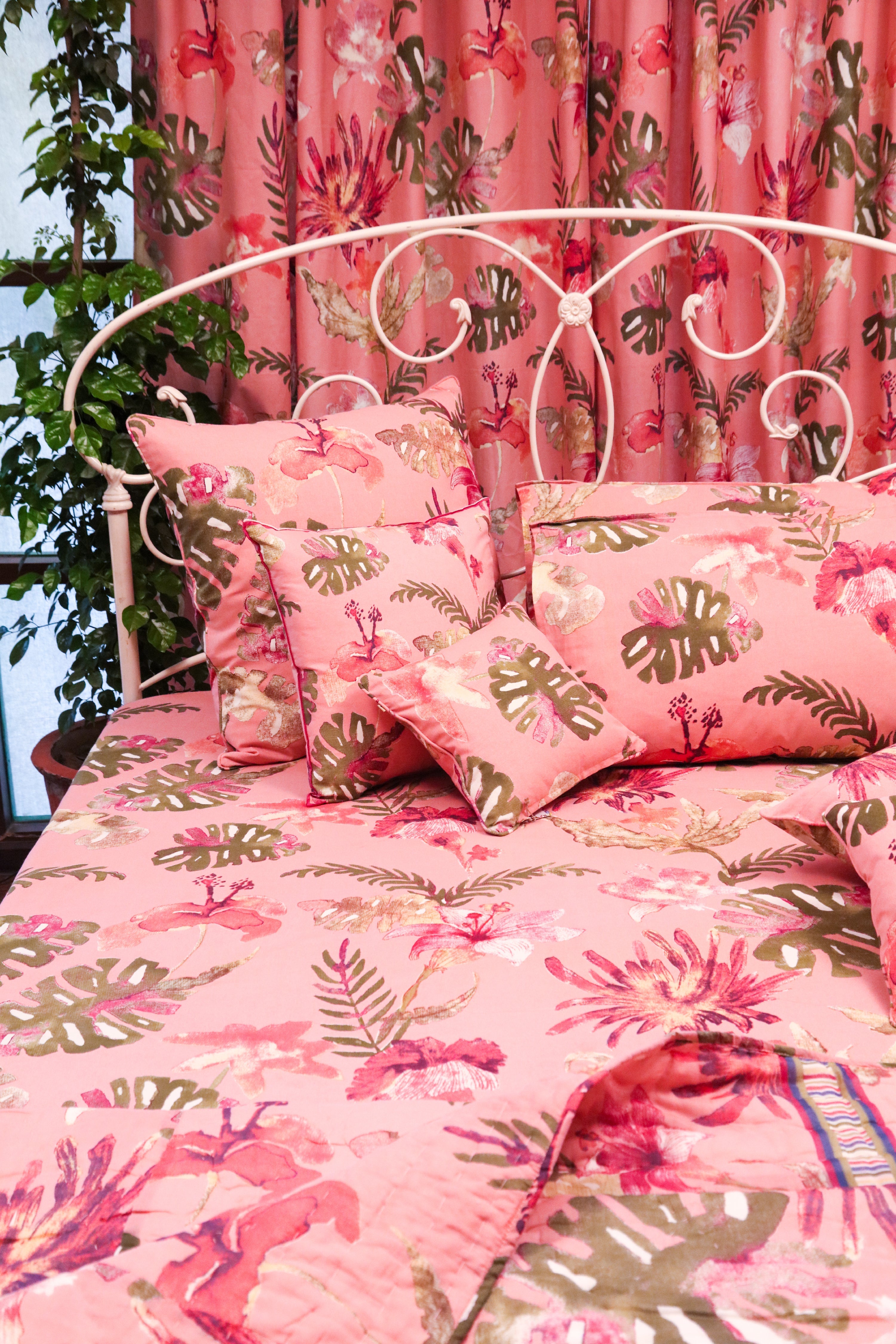 Bed Cover - Victoria Begonia