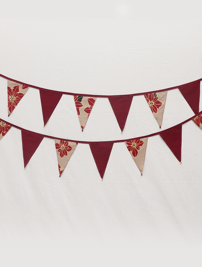 Bunting- Poinsettia Red