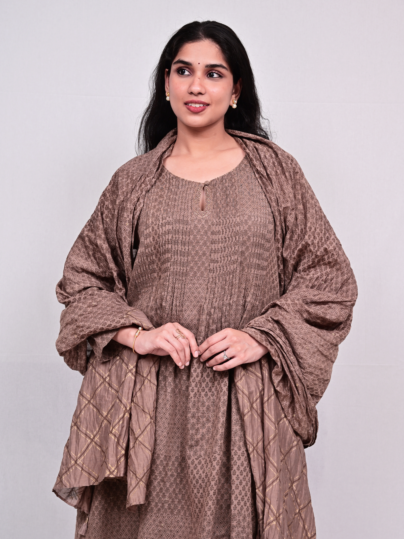 Dupatta - Sanga Choco