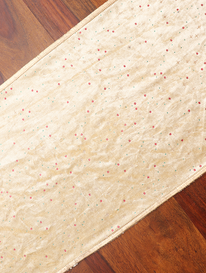 Velvet Runner - Star Chamkili