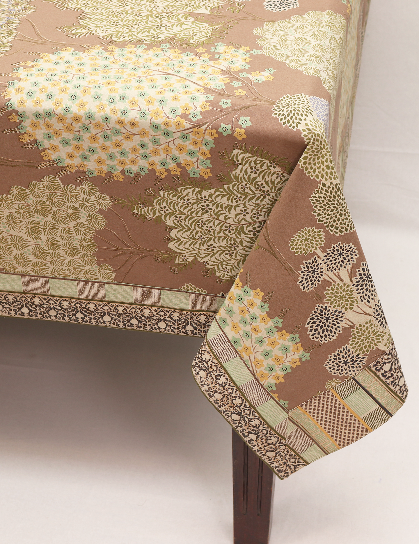 Table Cloth - Pichawai Sand Stone